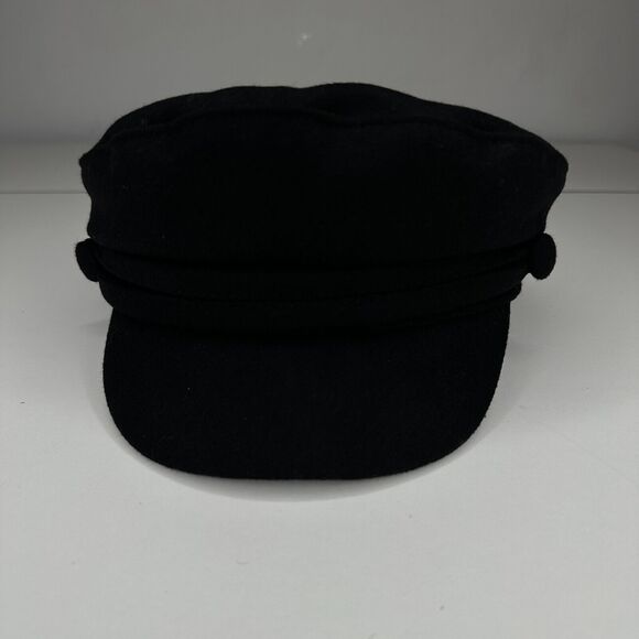 Chic Black Suede Newsboy Style Curved Peak Flat Cap Brim with Side Button Detail - Picture 10 of 12